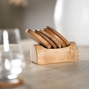 Sous-verre rond en bois contemporain avec finition mate lisse, conçu pour des tables basses élégantes dans les salons. - Product Image 3