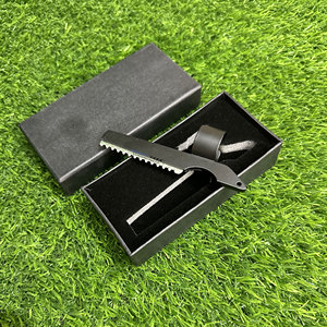 Navaja de Afeitar de Una Sola Hoja de Acero Inoxidable de Alta Calidad y Duradera con Anillo para el Dedo, para Afeitado Facial Profesional y Barbería - Product Image 4