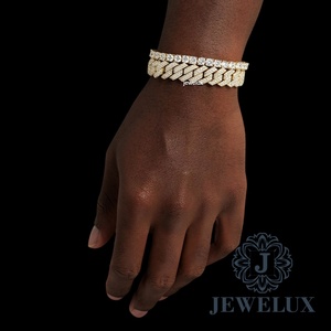 WholeSale Supply Moissanite Diamond Bracelet Hip Hop Jewelry for <b>Men</b> And Women From Indian Supplier - Product Image 4