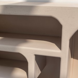 Console de présentation en bois Vandana Arista Terra Beige pour des intérieurs et extérieurs modernes et élégants - Product Image 3