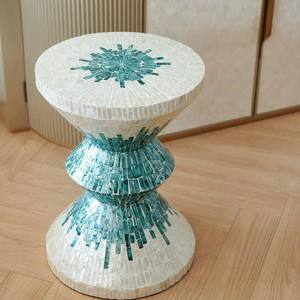 Mesa Redonda de Conchas Capiz Azules Hechas a Mano, Mesa de Centro con Mosaico de Conchas Sunburst para Sala de Estar, Muebles, Decoración del Hogar, Estilo Mayorista - Product Image 2