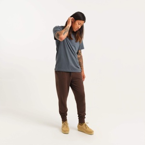 ผู้ผลิต OEM กางเกงวอร์มผ้าขนแกะเมอริโนแท้ 100% 320GSM ยืดหยุ่นได้สำหรับผู้ชาย - Product Image 2