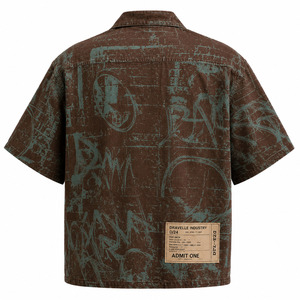 Chemise noire Y2K oversize à col campiste et manches courtes, style streetwear, avec empiècements en maille et patte de boutonnage ornée de strass, vente en gros - Product Image 4