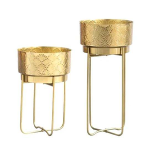 Jardinières en métal plaqué or de haute qualité, jardinières décoratives en tôle pour la maison, pots et jardinières à fleurs modernes en fer indien à prix abordable - Product Image 1