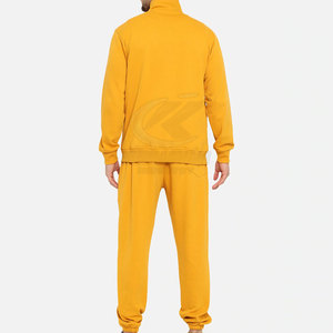 Durable Material Men Tracksuit High Quality Breathable Winter Hooded Fashionable Unique Design - Product Image 4