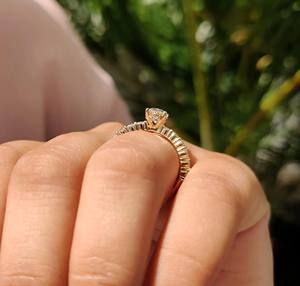 Bague de fiançailles ovale pavée de diamants de laboratoire de 1,50 à 5,00 carats, avec bande pavée ronde, en or 14K/18K, argent PT950/S925, certifiée IGI - Product Image 5