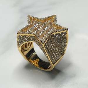 แหวนฮิปฮอปหรูหราเคลือบโรเดียมประดับโมอิสซาไนต์ ดีไซน์รูปดาวระยิบระยับ สำหรับโอกาสพิเศษ ลดราคาสุดคุ้ม - Product Image 1