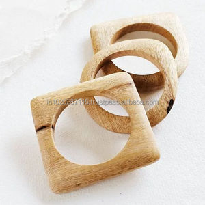 Servilletero de madera casa de campo estilo rústico hecho a mano para mesa de comedor diaria cenas familiares fiestas reuniones vacaciones - Product Image 1