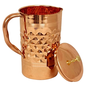 Carafe à eau de luxe en cuivre pur avec couvercle, motif diamant en relief, artisanale, pour hôtels, maisons et restaurants - Product Image 1