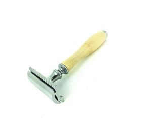 Kit de Rasage Professionnel pour Hommes avec Brosse à Barbe en Poils Synthétiques, Léger, en Cuir, Très Vendu - Product Image 3