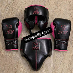 Ensemble d'entraînement et de sparring en cuir Pro Fly neuf, sur mesure, super confortable, gants de kickboxing Fly, dernier modèle, ensembles de boxe Fly - Product Image 1