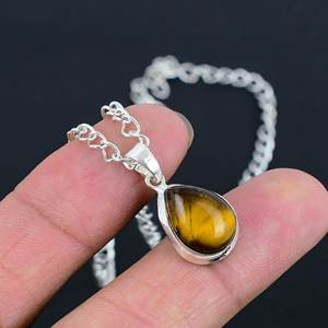 Collier pendentif œil de tigre naturel élégant et tendance, en argent sterling 925, ovale 8x10mm, fait main, bijou délicat et minimaliste, cadeau - Product Image 5