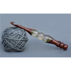 Crochet ergonomique de luxe en résine et bois, aiguille à tricoter hybride faite à la main, grande taille 6mm-10mm, outil de tissage pour cadeaux et artisanat DIY - Product Image 2