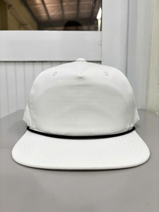 Casquette Snapback 5 Panneaux en Coton et Nylon Non Structurée avec Cordon, Logo Personnalisable, Fabriquée au Vietnam, pour Adultes, Idéale pour la Pêche et les Tenues Décontractées - Product Image 1