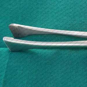 Pince utérine Armytage verte de 8 pouces la plus vendue, en acier inoxydable, pour gynécologie et obstétrique, certifiée CE - Product Image 3