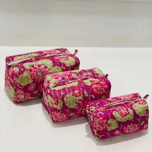 Bolsas de Aseo Acolchadas Kantha con Estampado Floral Hecho a Mano, con Cierre de Cremallera, de Tela de Algodón, para Mujer, Set de Bolsas de Cosméticos - Product Image 2