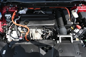 Honda CR-V Hybrid Sport Touring AWD Usado 2023 - Product Image 5