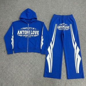 Ensemble de survêtement pour homme avec logo personnalisé, 2 pièces |   Sweat-shirt à capuche et pantalon de survêtement à imprimé flamme |   Ensemble de jogging en molleton streetwear en gros - Product Image 5