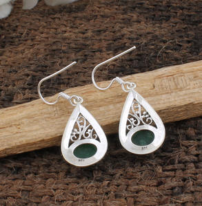 Pendientes de Jade Verde Natural, Plata de Ley 925, Pendientes Colgantes con Piedra Verde Esmeralda Genuina, Fabricante Mayorista de Joyería - Product Image 3