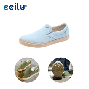 Zapatos para caminar para hombre sin cordones, de alta adherencia, antiolor, sin cordones. - Product Image 1