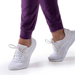 Ensemble de survêtement streetwear 2 pièces pour femme avec logo personnalisé OEM, sweat à capuche court et short doublé polaire 100 % coton à séchage rapide - Product Image 5