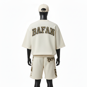 Ensemble de survêtement en molleton de coton français de haute qualité pour hommes, tissu respirant, design à panneaux de couleur beige, logo brodé appliqué - Product Image 2