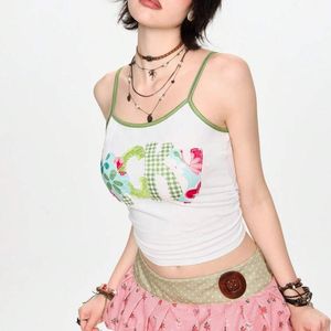 Top corto de tirantes finos con estampado de letras personalizado para mujer, ajustado, sin mangas, estilo camiseta, chaleco de verano, venta al por mayor OEM - Product Image 3