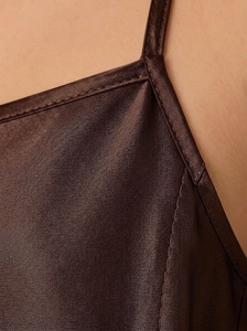 ชุดนอนผ้าซาตินพรีเมียมสำหรับผู้หญิง แขนกุด ใส่สบายๆ อยู่บ้าน - Product Image 5
