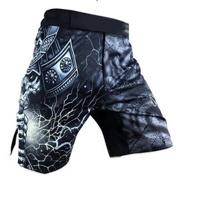 Nouveaux shorts d'entraînement MMA élégants et tendance, design personnalisé, impression par sublimation professionnelle, extensibles en Spandex/Polyester - Product Image 5