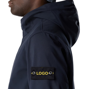 Veste d'hiver épaisse à capuche en softshell polyester avec membrane respirante, imperméable, vêtements d'extérieur urbains personnalisés de haute performance - Product Image 2