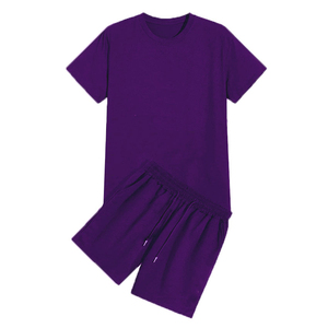 Conjunto de camiseta y pantalones cortos casuales de verano para hombre, color naranja, cuello redondo, tejido de punto, color sólido, cómodo de usar. - Product Image 2