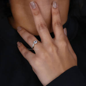 แหวนหมั้นแถวคู่ที่ได้รับการรับรองจาก IGI สำหรับผู้หญิงแหวนเพชรสำหรับปลูกในห้องปฏิบัติการพร้อมด้วยแถบทอง14K - Product Image 4