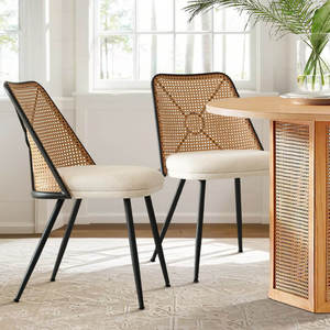 Ensemble de 2 chaises de salle à manger rembourrées avec dossier en rotin - Product Image 1