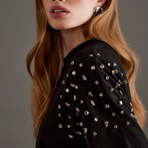T-shirt décontracté pour femme en coton tricoté écologique, noir, à manches courtes bouffantes, motif écossais, col rond, coupe classique, orné de strass - Product Image 5