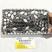 Sac de soirée de luxe de marque de mode de qualité supérieure, pochette en métal ornée de pierres pour femme, idéal pour mariage, au meilleur prix