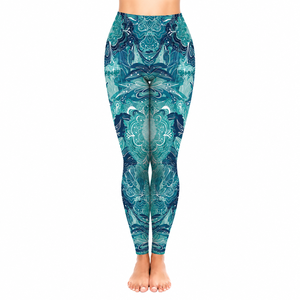 Offre Spéciale – Nouvel Ensemble de Yoga pour Femme : Vêtements de Sport de Haute Qualité, Pantalon Taille Haute Longueur Cheville et Soutien-Gorge Cœur Croisé Adorable - Product Image 1