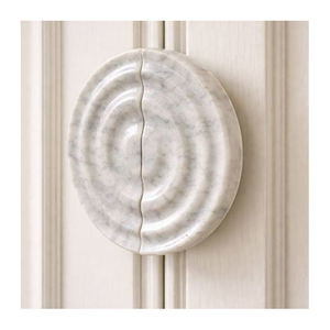 มือจับประตูหินอ่อนหรูหรา มือจับแบบดึงทันสมัย ​​ติดตั้งง่าย เป็นมิตรกับสิ่งแวดล้อม ทนทาน ตกแต่งสวยงาม อุปกรณ์ฮาร์ดแวร์แบบมินิมอลสำหรับตู้ครัว - Product Image 1