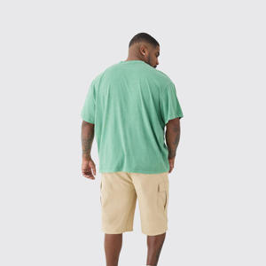 เสื้อยืดคอกลมผ้าโพลีเอสเตอร์/คอตตอนพิมพ์ลายสกรีนคุณภาพพรีเมียม ดีไซน์ทันสมัยสำหรับผู้ชาย พร้อมโลโก้ที่คอเสื้อ ระบายอากาศได้ดี - Product Image 4