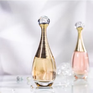 Parfum de Luxe pour Homme en Promotion, Format Standard 100ml, Parfum Épicé et Envoûtant, Longue Durée, Vaporisateur Classique, OEM/ODM, Marque Privée, Chine - Product Image 3