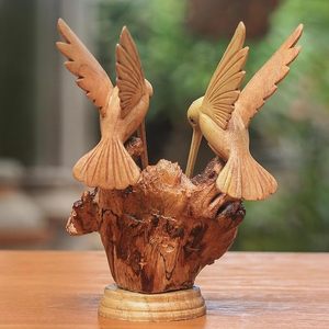 Sculpture d'oiseau colibri Jempinis en bois, sculptée à la main, marron, Bali, durable, thème animal, écologique, décoration d'intérieur, cadeau. - Product Image 4