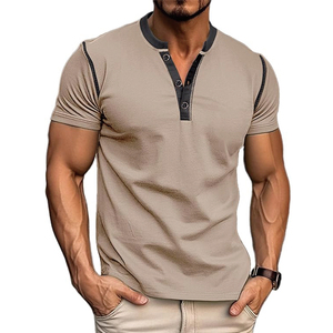 T-shirt décontracté vintage personnalisé pour homme, 100 % coton, manches courtes, col en V boutonné, motif uni, poche avec logo, tissu 180 g/m² - Product Image 3