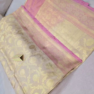 ผ้าไหมจาล ซารี บูตะ มีนา - Product Image 1