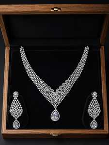 Conjunto de Collar y Aretes A.D Silver para Mujer, Diseño Geométrico con Cristales de Imitación, Alta Calidad, Último Diseño, Plateado para Fiestas - Product Image 1