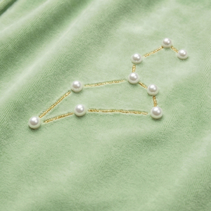 กางเกงขาสั้นคาร์โก้ผู้ชายพรีเมียม ผ้ากำมะหยี่ ประดับดาวคริสตัล เอวยางยืด ระบายอากาศ แห้งเร็ว สำหรับฤดูร้อน ผลิตโดยมาลูซา อินดัสทรีส์ - Product Image 5