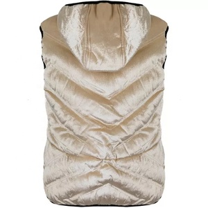 ที่กำหนดเองทำ100% โพลีเอสเตอร์ขี่ป้องกันฤดูหนาวม้าแจ็คเก็ตฤดูหนาว Gilet สำหรับผู้หญิง - Product Image 5