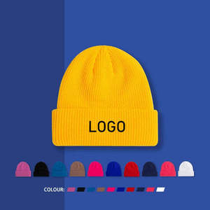 Gorro de Punto con Rayas Gráficas y Diseños de Colores Personalizados para Marcas de Ropa Urbana, Compradores de Marca Privada y Pedidos al por Mayor - Product Image 3