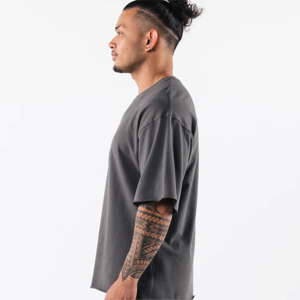 เสื้อยืดสตรีทแวร์ทรงโอเวอร์ไซส์ ผ้าฝ้ายคุณภาพสูง 100% พิมพ์ลายสกรีนด้านหน้า ดีไซน์สั่งทำได้ตามต้องการ ความยาวพิเศษ พร้อมบริการ OEM - Product Image 4