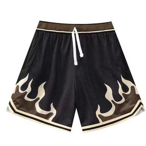 Pantalones Cortos de Baloncesto para Hombre con Estampado de Llamas Negras, Cintura Media, Cordón Ajustable, Transpirables, Casuales, Ecológicos, de Lona Sublimada, 50% Poliéster - Product Image 1