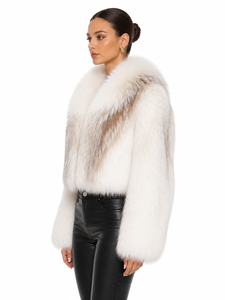 Veste en fausse fourrure ivoire de luxe pour femme avec col en peluche surdimensionné – Manteau d'hiver haut de gamme, fausse fourrure élégante au toucher doux - Product Image 3