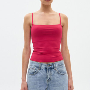 Débardeur tricoté uni à col carré sans manches pour femme, coupe ajustée, décontracté, respirant, écologique, séchage rapide, amovible - Product Image 1